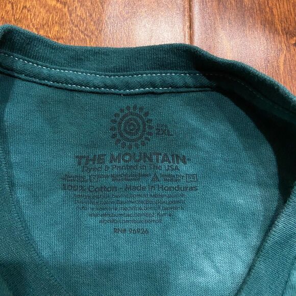 The Mountain Realm Of Enchantment Butterflies Unicorns Green Dyed Women's 2XL - Picture 6 of 8